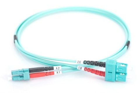 Patchcord światłowodowy FO LC-SC MM 50/125 OM3 duplex LSOH 2m Patchcord światłowodowy FO LC-SC MM 50/125 OM3 duplex LSOH 2m