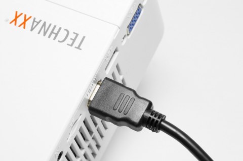Mini projektor przenośny z odtwarzaczem multimedialnym LED Mini projektor przenośny z odtwarzaczem multimedialnym LED
