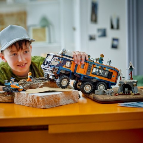 Klocki City 60471 Ciężarówka z laboratorium arktycznej odkrywczyni Klocki City 60471 Ciężarówka z laboratorium arktycznej odkrywczyni