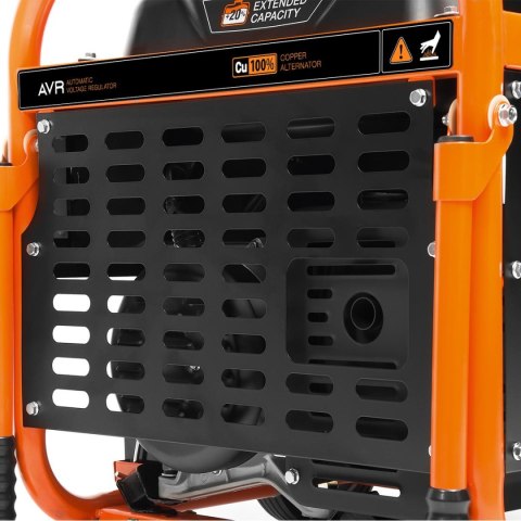 ZESTAW AGREGAT PRĄDOTWÓRCZY DAEWOO GDA 8500E 7.5kW + 2x GENERATOR OIL SAE 10W-30 DWO 600