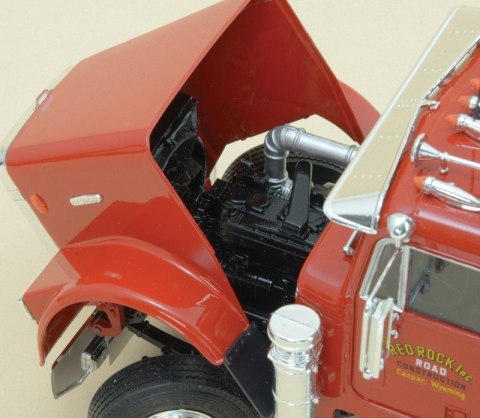 Model plastikowy Freightliner Heavy Dumper Truck 1/24 Model plastikowy Freightliner Heavy Dumper Truck 1/24
