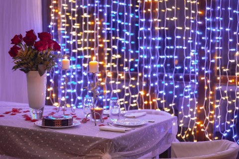 Inteligentna kurtyna Curtain 400 LED RGB+W 3x2m, przezroczysty przewód Inteligentna kurtyna Curtain 400 LED RGB+W 3x2m, przezroczysty przewód