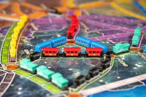 Dodatek do gry Wsiąść do pociągu: Ekskluzywny zestaw pociągów - czerwony