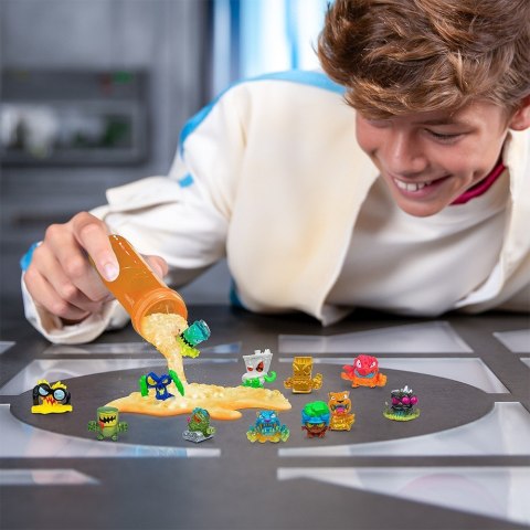 Figurki Mr Beast Lab - Rój Mega Lab 12-pak