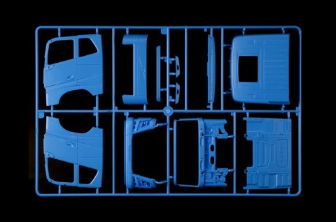 Model plastikowy Volvo FH Low Roof 1/24