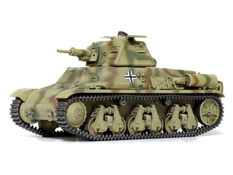 Model plastikowy French Light Tank H39 Pz.Kpfw.38H 735