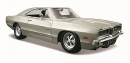 Model kompozytowy Dodge Charger R/T 1969 srebrny