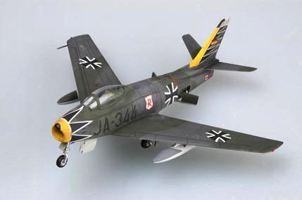 Model plastikowy F-86F-40 Sabre
